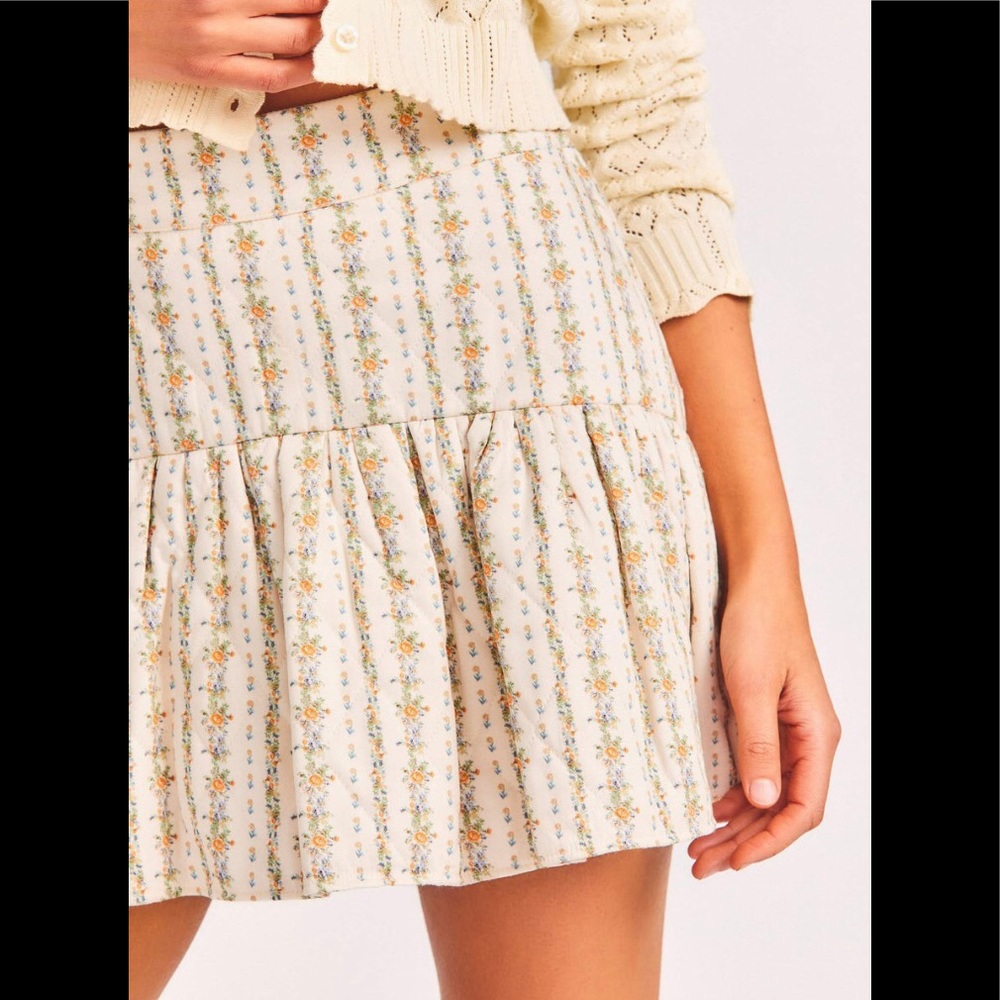 NWT loveshackfancy cub skirt in marigold bouquet